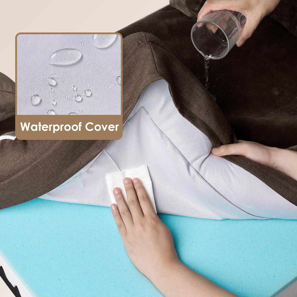 Funda impermeable integrada mantiene la superficie seca en la cama.