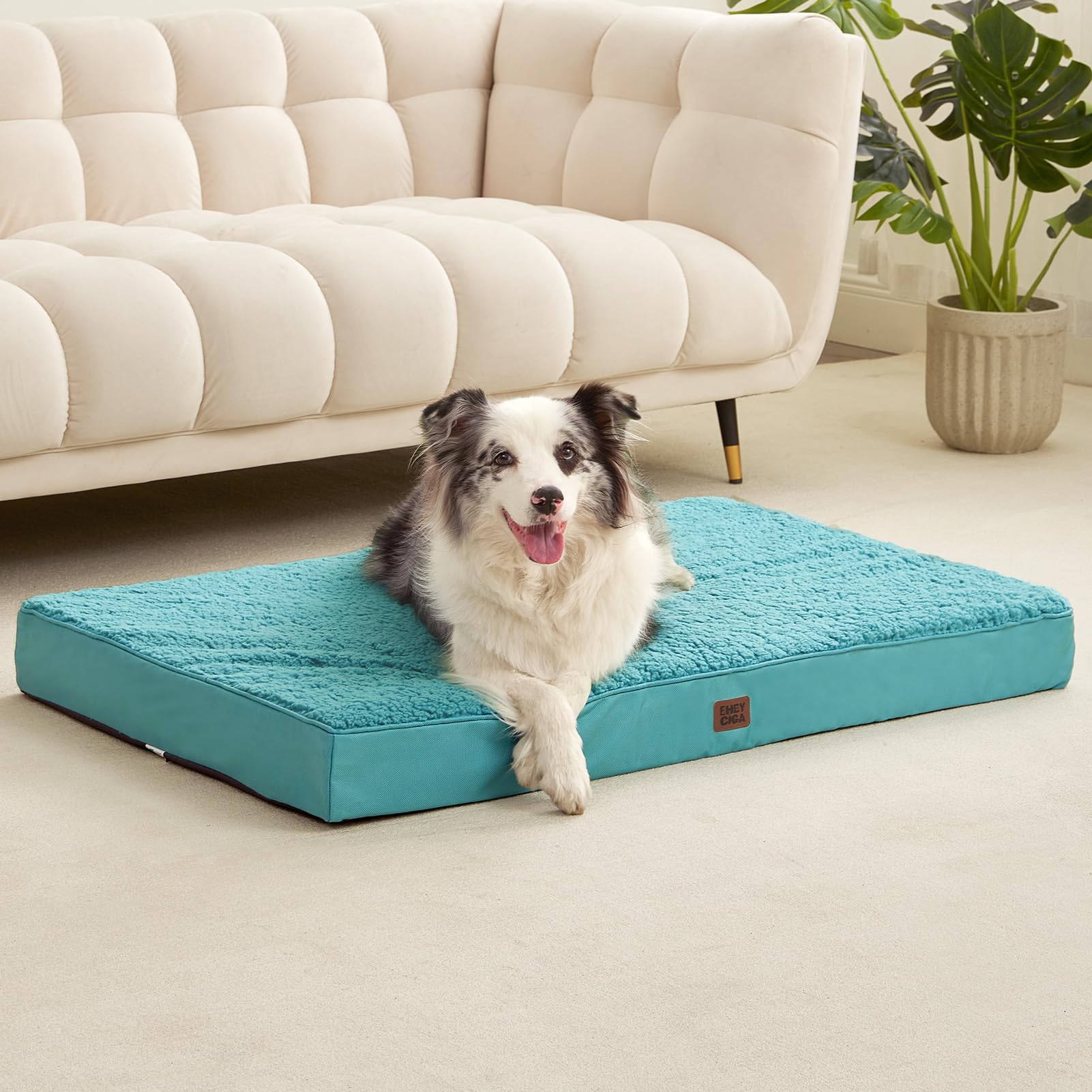 Dimensiones 41x27 pulgadas de cama EHEYCIGA XL para perros grandes.