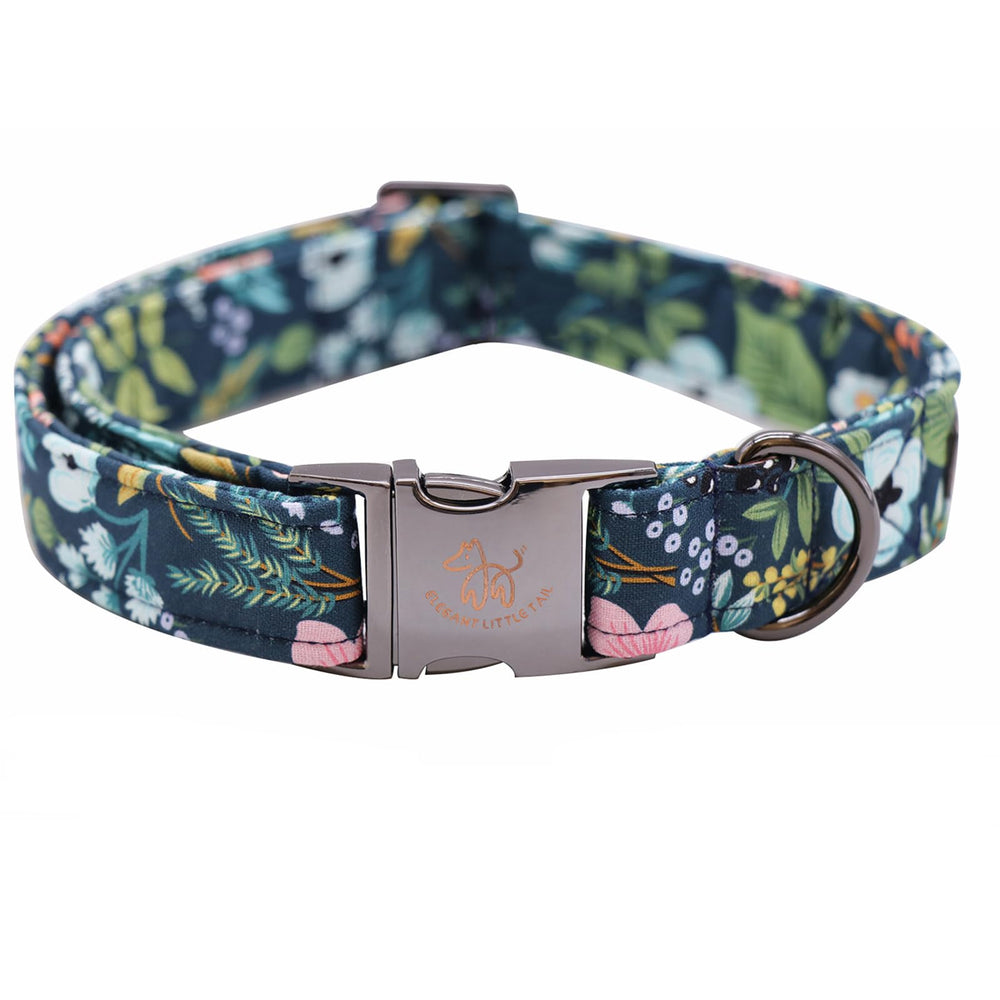 Collar Elegant little tail floral azul, ideal para paseos duraderos