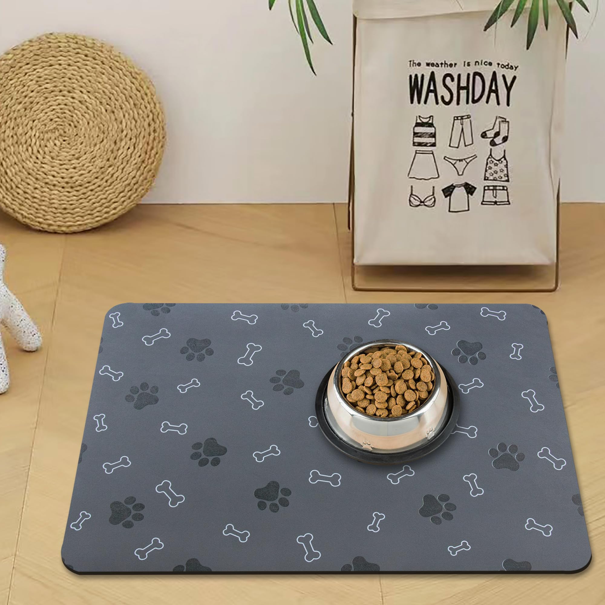 Alfombra EP Jeans usos-multiples, ideal bajo comederos y fuentes.