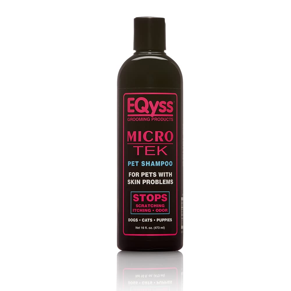 Eqyss Micro-Tek Champú para Mascotas en botella de 16 onzas para baño suave.