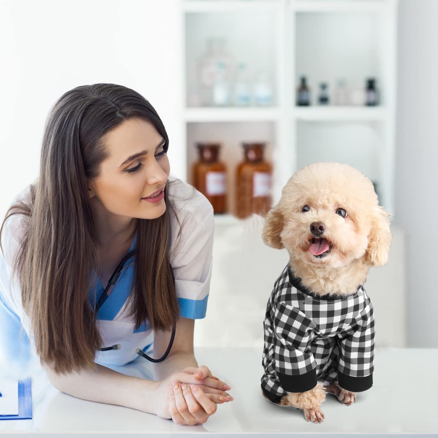 ETDane traje de cirugía para perro, diseño elástico para mayor comodidad.