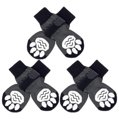Calcetines EXPawlorer para perros anti-deslizantes que mejoran la tracción en interiores.