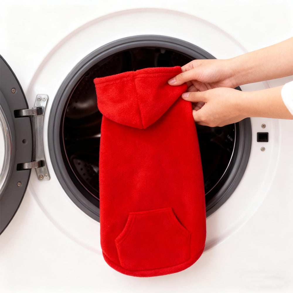 EXPAWLORER versión roja, ideal para perros pequeños y medianos durante inviernos.