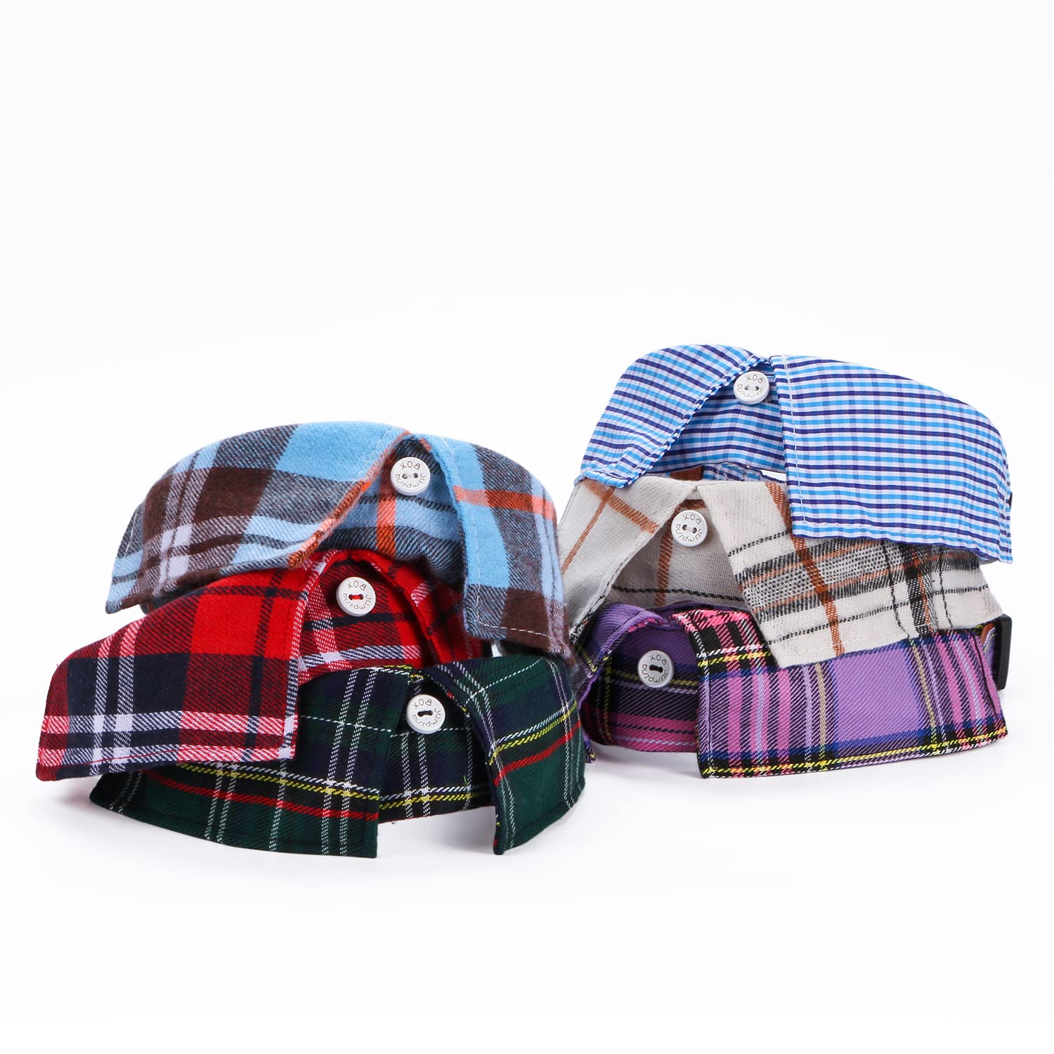 Lazo decorativo Faleela en collar con cuadros, ideal para mascotas que destacan.