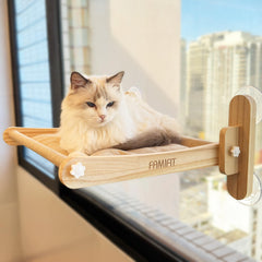 Famifit madera-pino-natural sin cables para mayor seguridad del gato.
