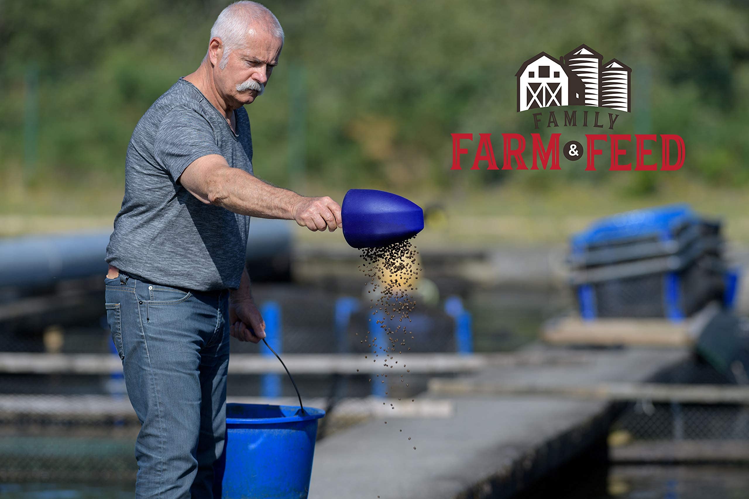 FAMILY FARM AND FEED alimento para estanque koi, ideal para uso diario.