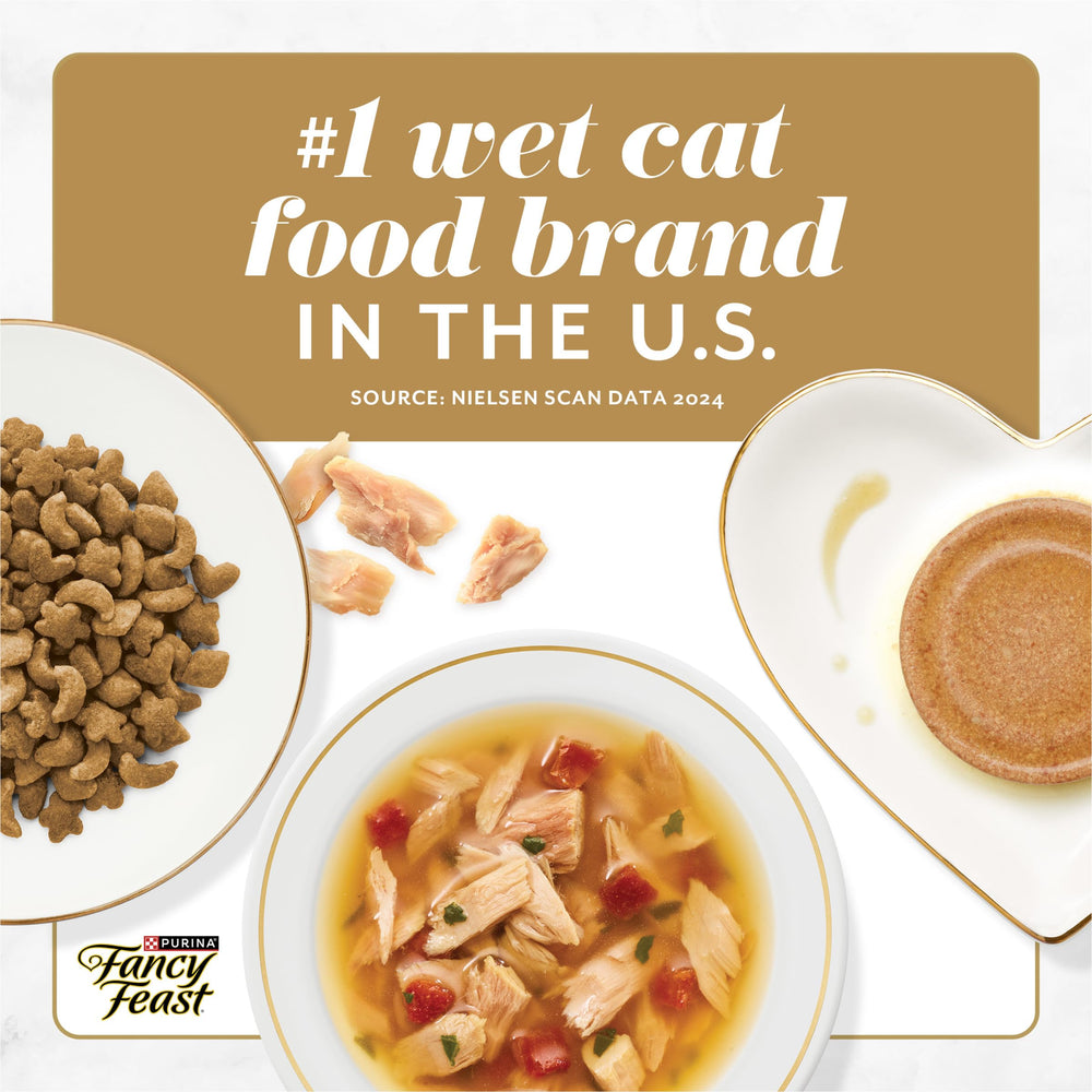 Fancy Feast Latas Apiladas Centros Sabrosos: envase práctico y listo para servir.