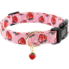 Collar Faygarsle de algodón rosa con patrón de fresa para uso diario y estilo.