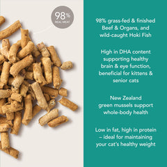 Mezcla de ingredientes naturales para gatos en Feline Natural.