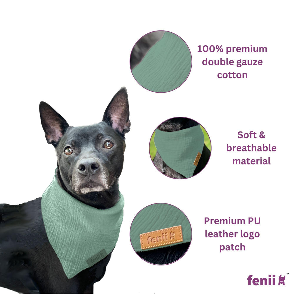 Bandana fenii disponible en tallas múltiples para perros de diferentes tamaños.