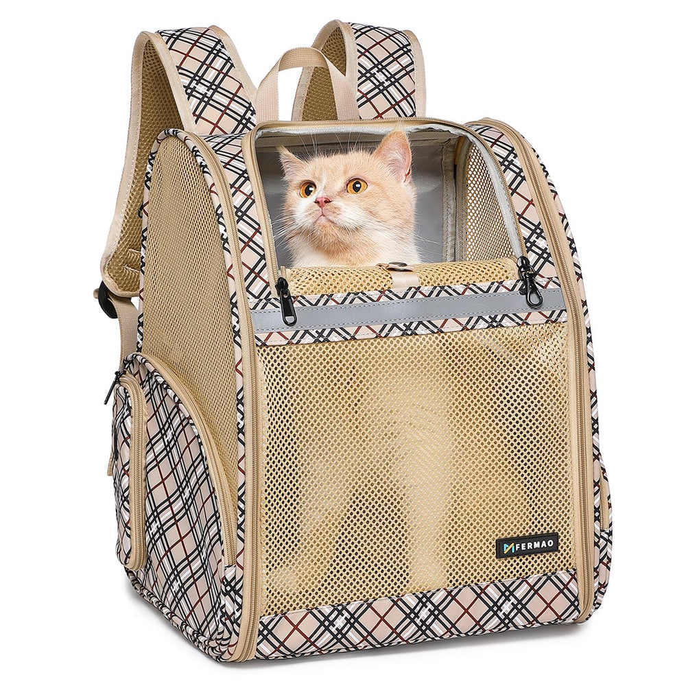 Mochila FERMAO caqui con malla ventilada para mayor comodidad.