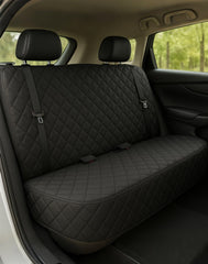 Protector de asiento trasero impermeable Fidozen protege contra derrames y pelos.