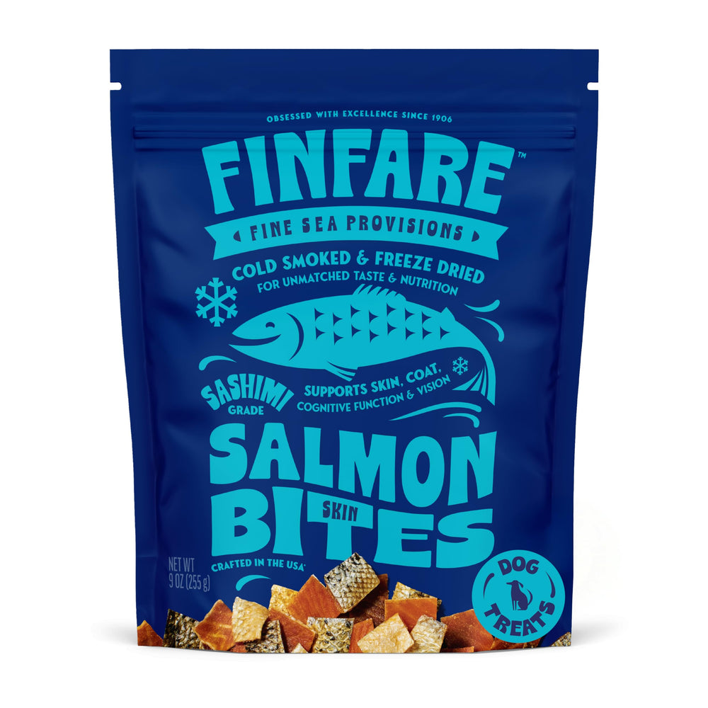 Finfare piel de salmón liofilizada crujiente, ideal como premio nutritivo para entrenar.