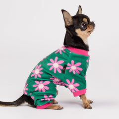 Fitwarm pijama para perro con patas y mangas largas, permite movimiento cómodo.