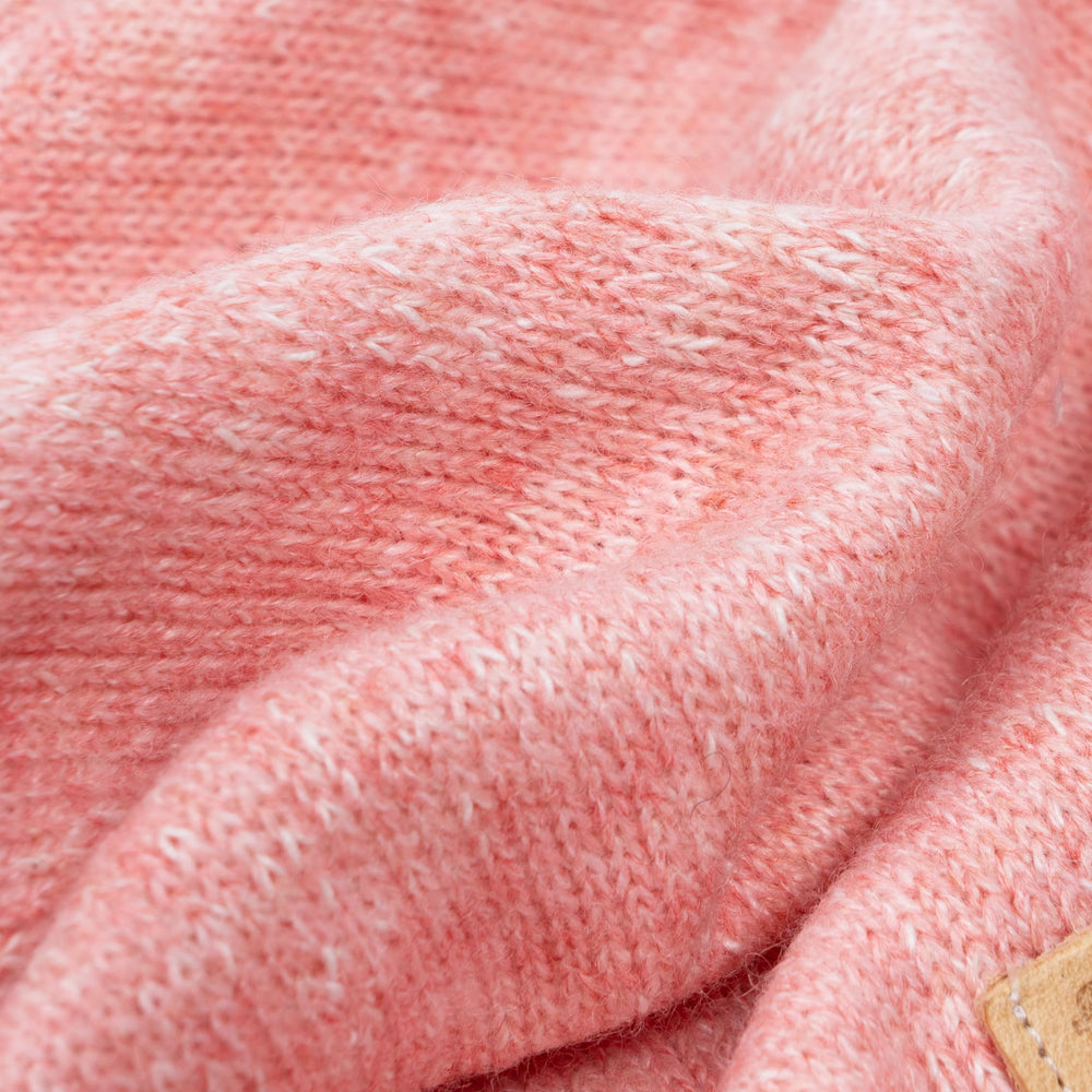 Fitwarm tejido ligero y cálido para días fríos sin agregar volumen.
