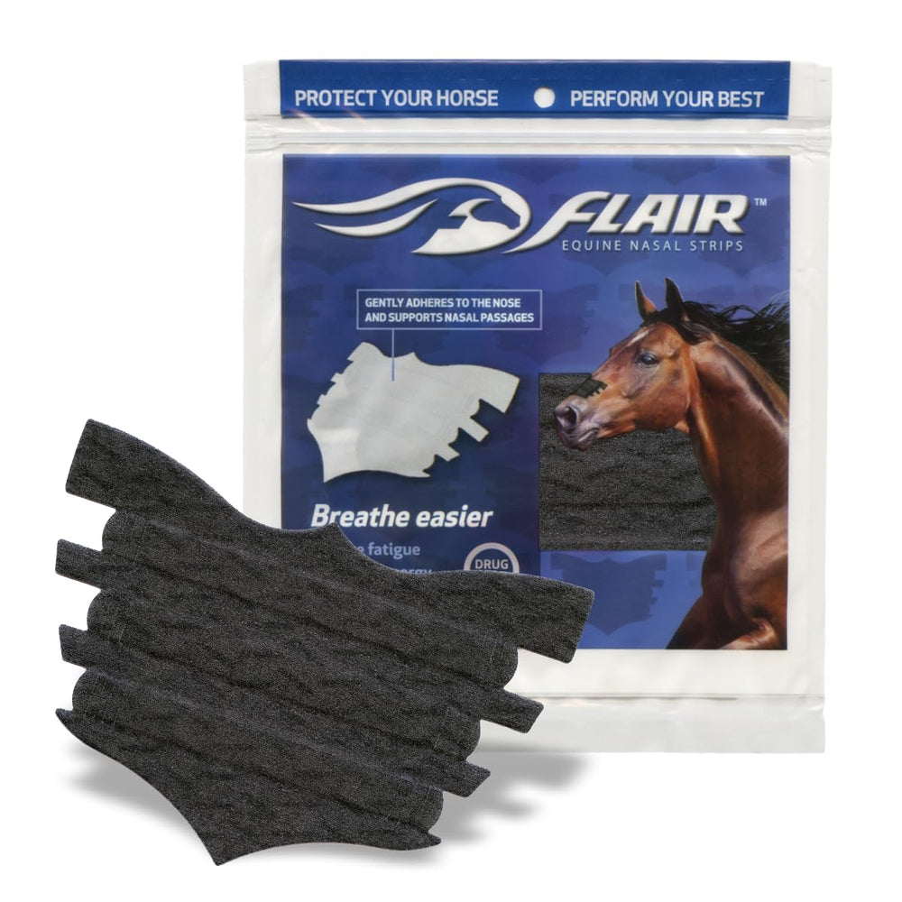 Flair Equine Nasal Strips adhieren de forma segura en la nariz para uso diario.