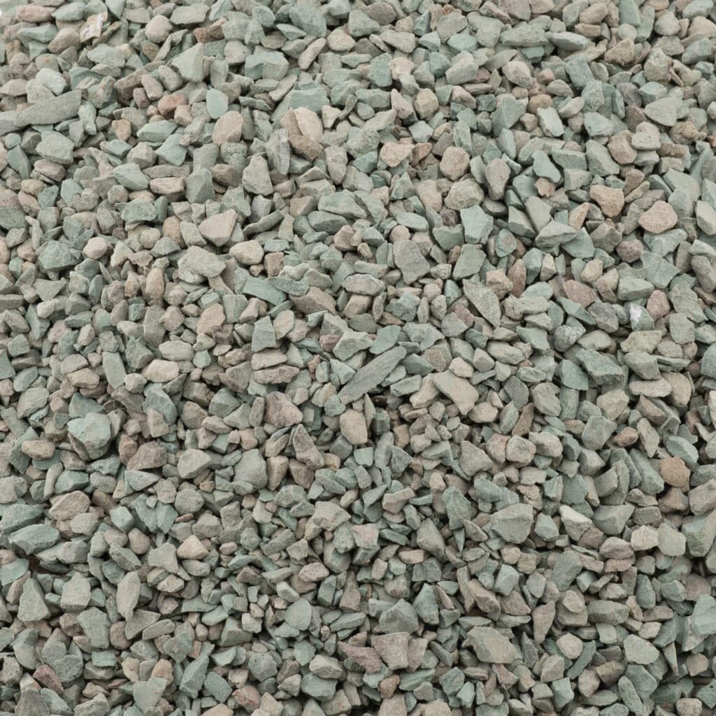 Fluval Ammonia Remover: producto en uso dentro de un acuario.