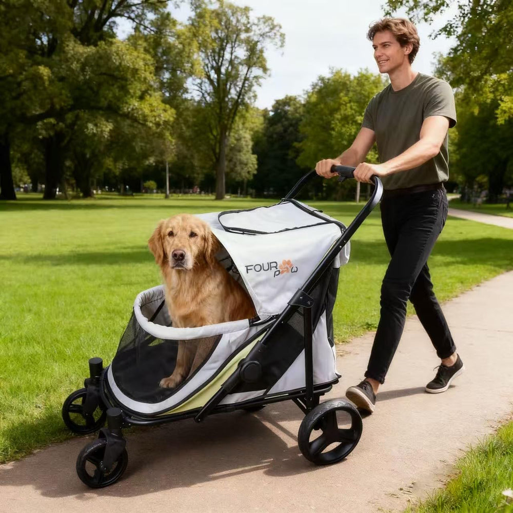 FOURPAW interior espacioso, ideal para compras, viajes y paseos.