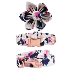 Collar Free Sunday con diseño rosa y flor para comodidad diaria de tu perro