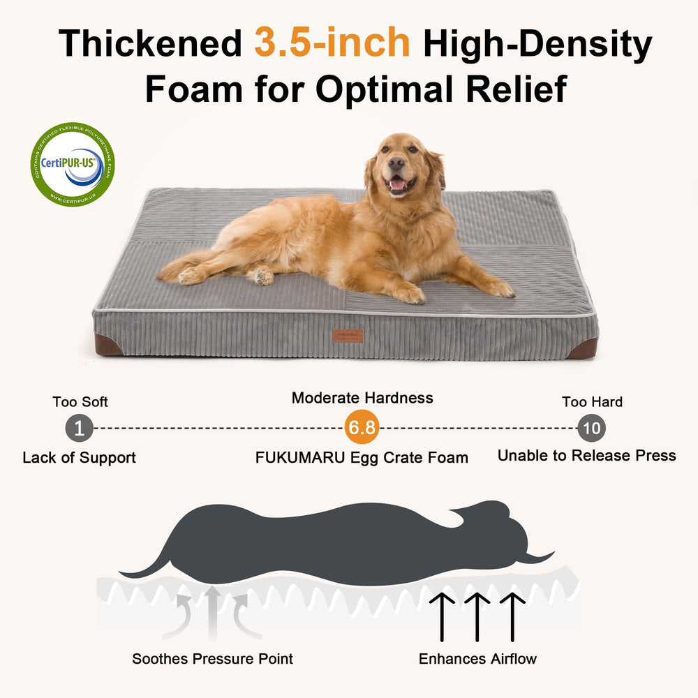 Cama para perro FUKUMARU con interior impermeable y protección duradera.