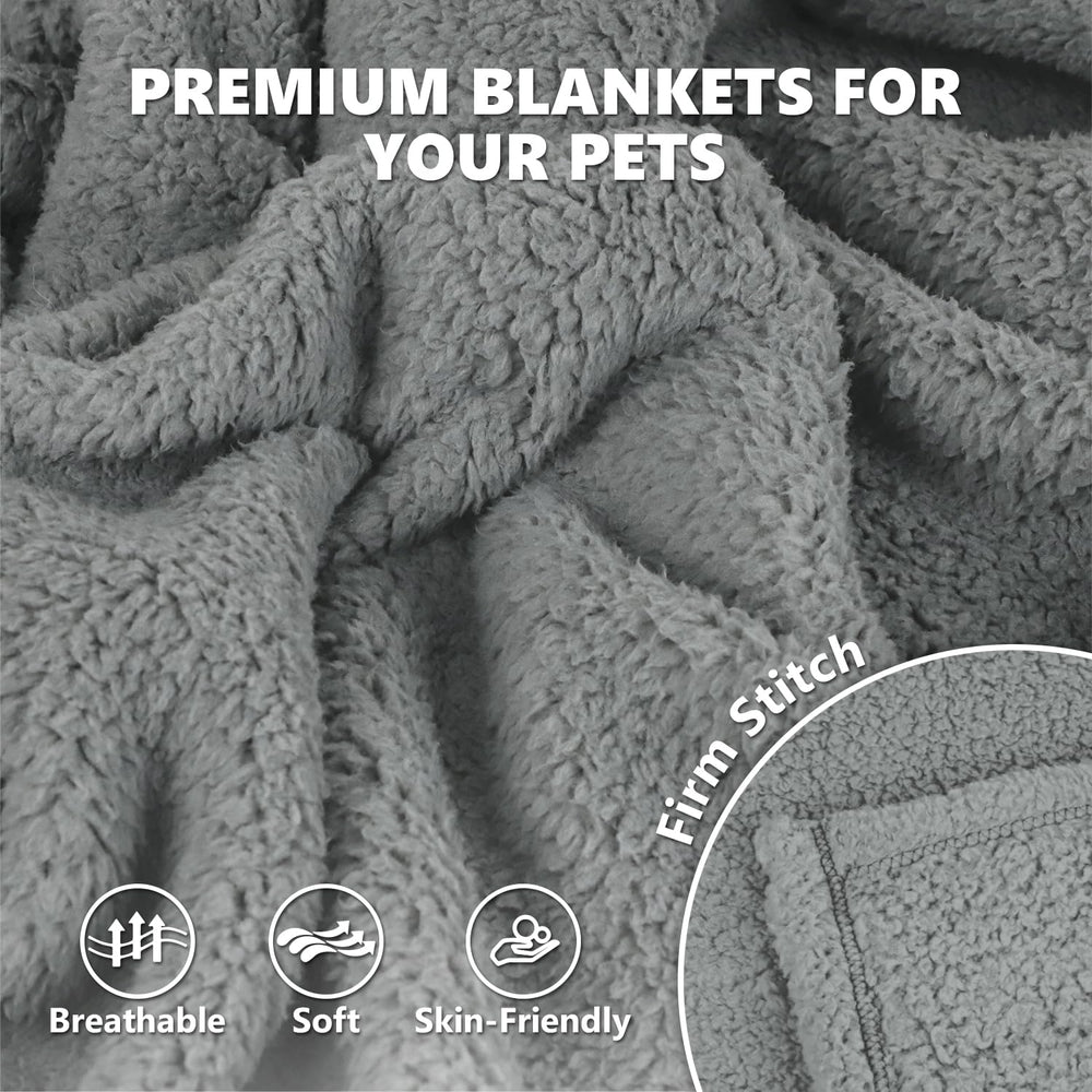 Manta FurryBaby para gatos 24x32 en gris, ideal para cama y transportín.