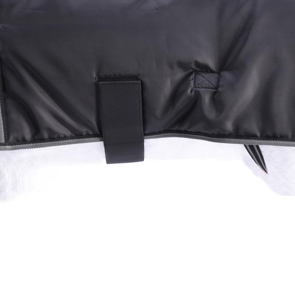 Gallopoff ajuste pecho con velcro para cabra, aseguramiento seguro durante el movimiento.
