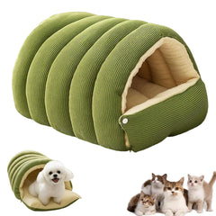 Cama-gato monstruo genérica en verde, vista general para uso en interiores.