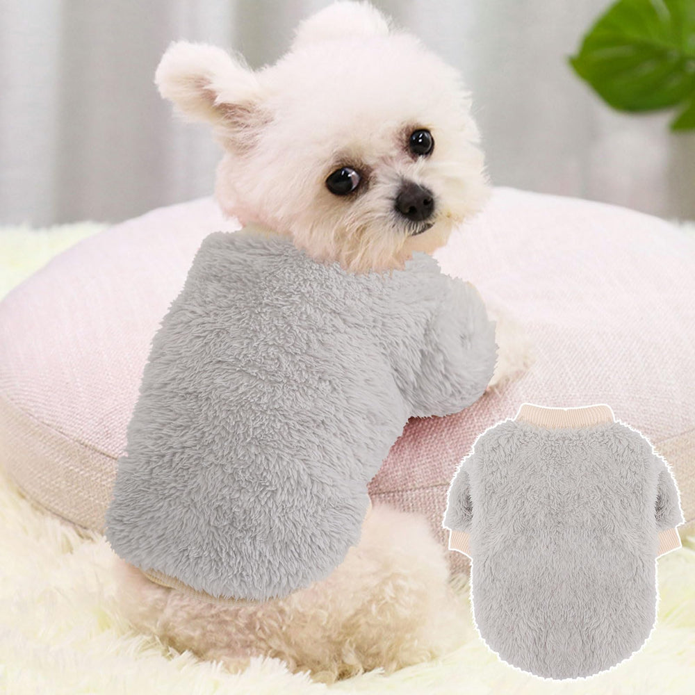 Uso diario de invierno del suéter para perro pequeño