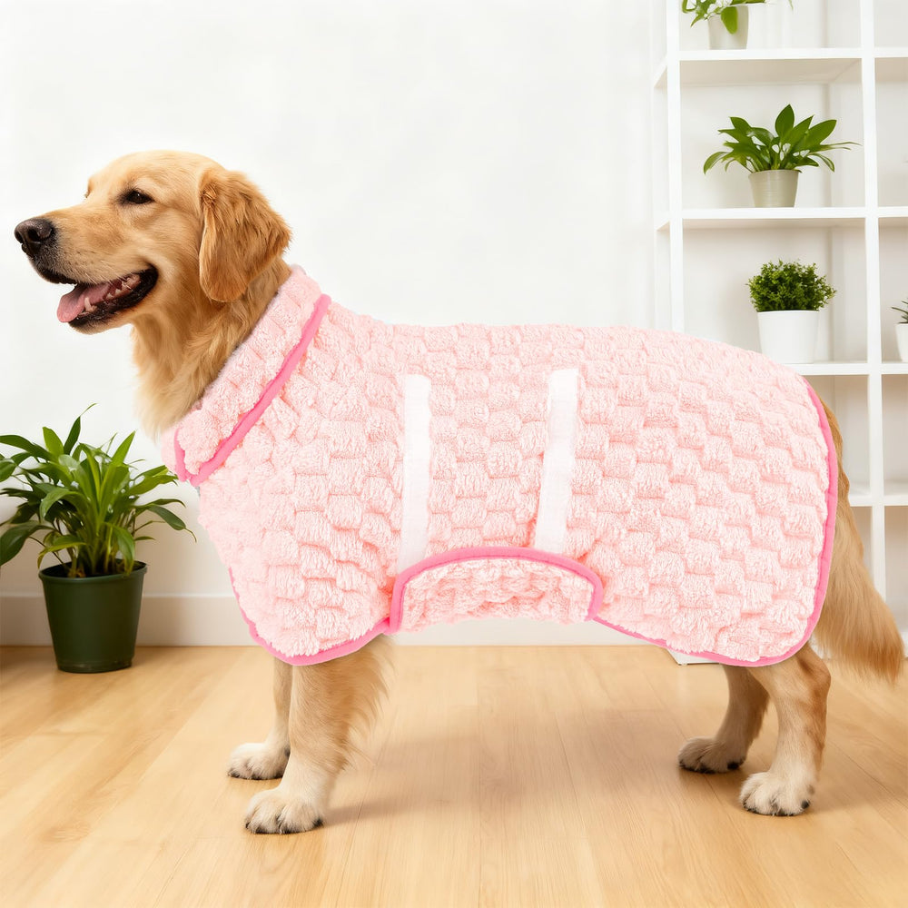 Bata de perro Glittme suave y cómoda.