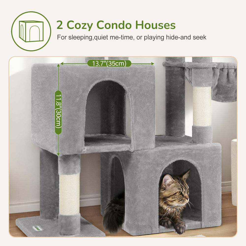 Globlazer con dos condos para gatos ofrece privacidad y descanso.