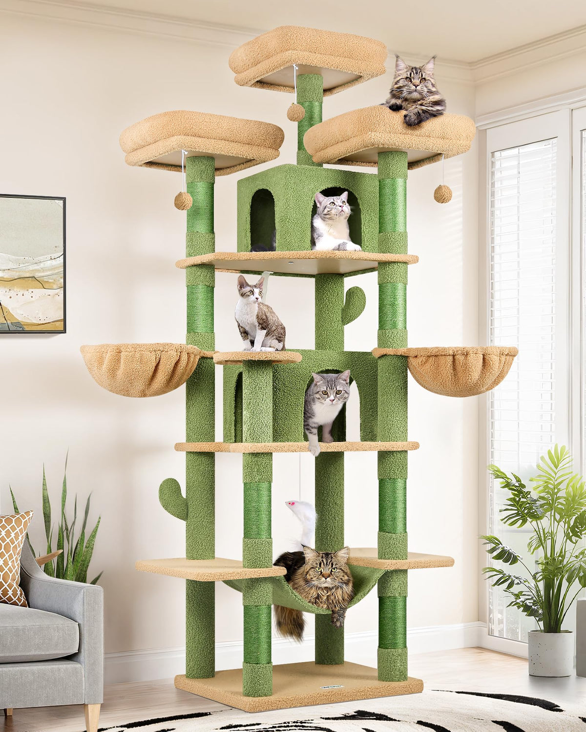 Globlazer torre gato cactus grande, primer plano, ideal para entretenimiento diario de los felinos.