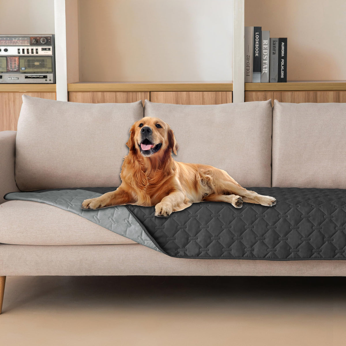 Manta impermeable gogobunny de doble cara para perros, ideal para mantener el suelo seco.