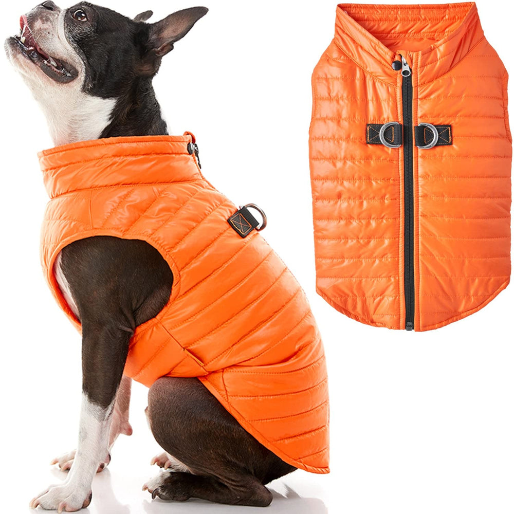Gooby Puffer Vest para perro vista frontal naranja grande, ligero y cómodo para paseos diarios.