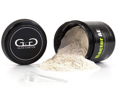 GOODGROWLIES GlasGarten Bacter AE Shrimp: cuchara medidora incluida para dosificar con precisión.