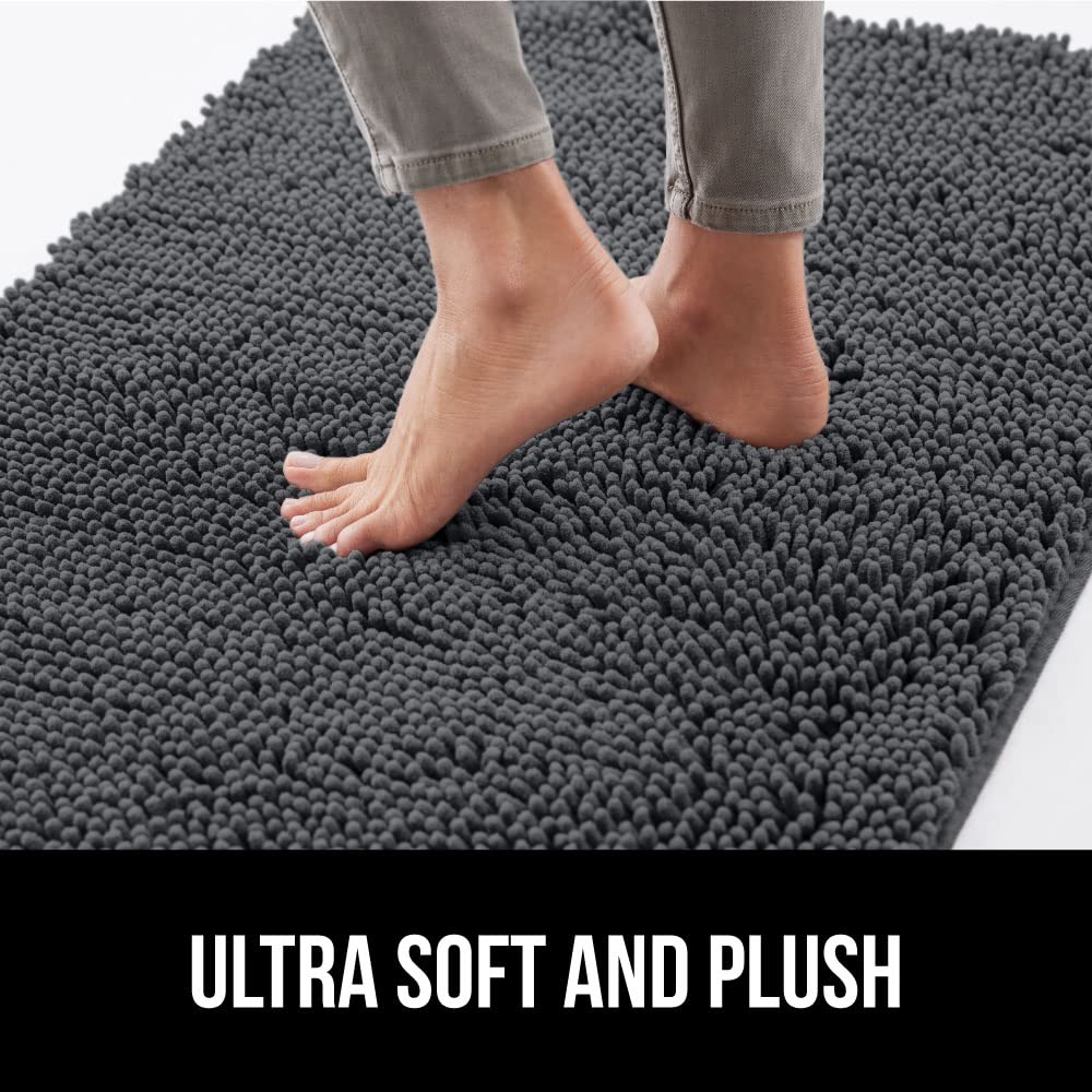 GORILLA GRIP SoakStopper captura suciedad de patas mojadas para mantener el recibidor limpio.