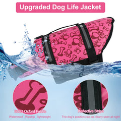 HAOCOO detalle de rayas reflectantes en chaleco para perros.