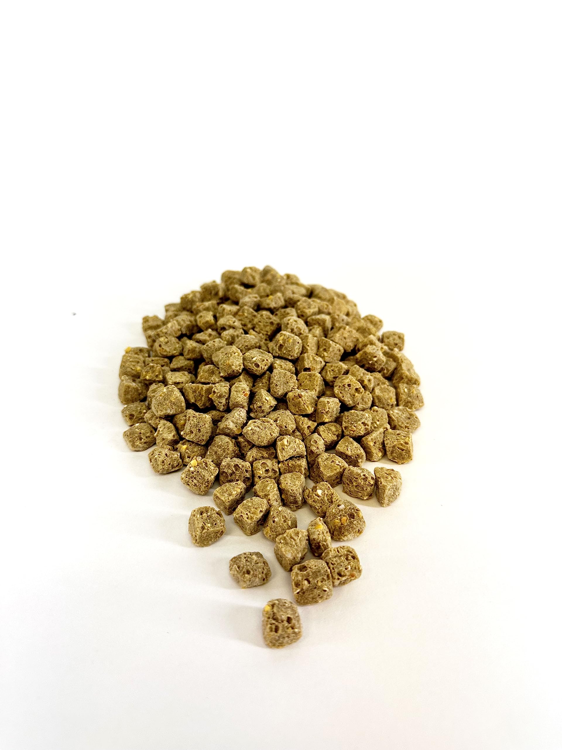 Harrison's Adult Lifetime Coarse, etiqueta con datos nutricionales para aves grandes.