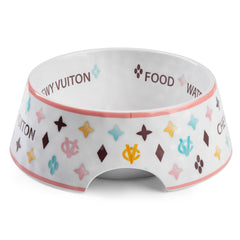 Tazón Haute Diggity Dog con base antideslizante para evitar vuelcos.