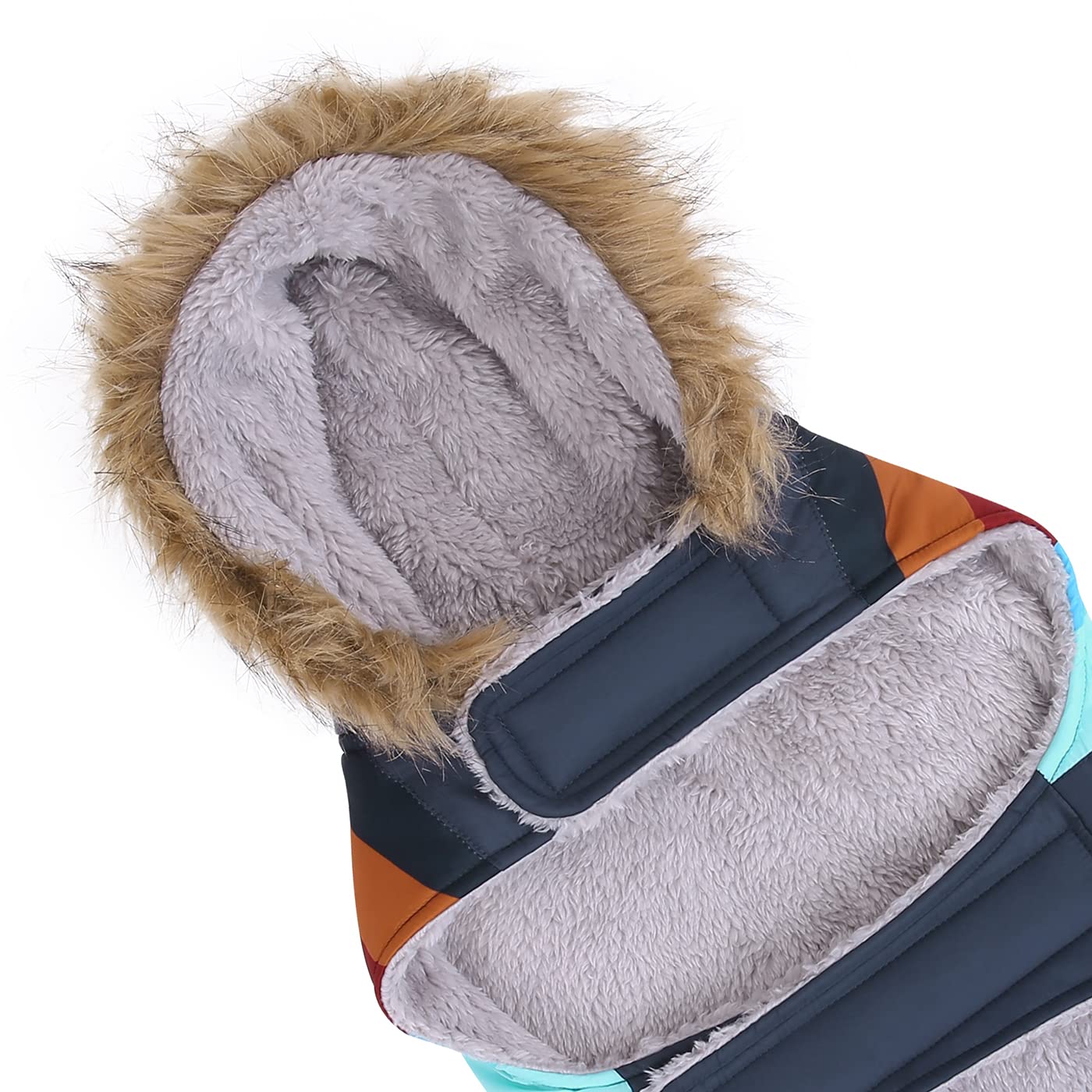 Abertura para arnés en la chaqueta HDE para perros, paseo cómodo.