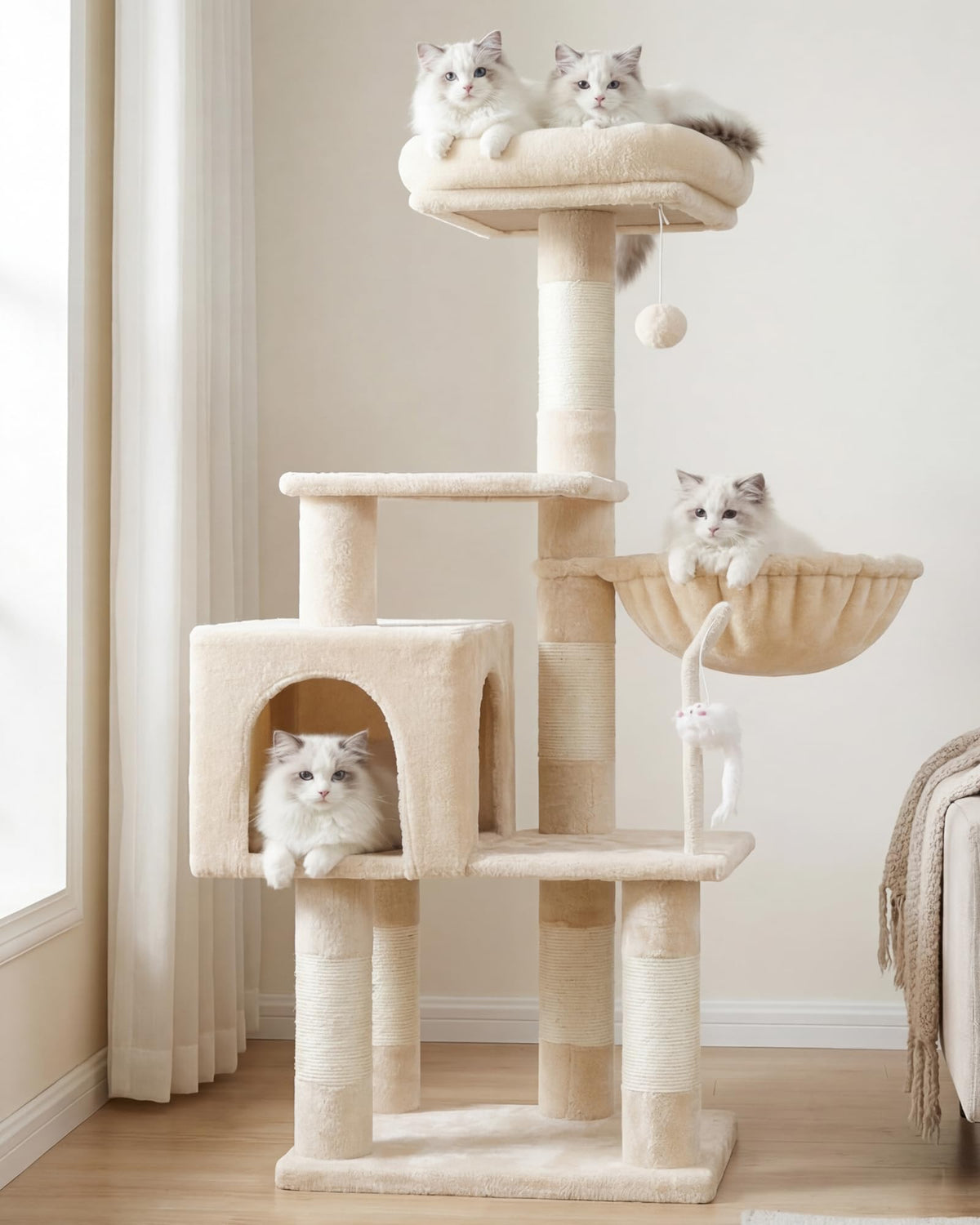 Heybly Arbol Gato Con Juguete, ideal para juego activo en casa.