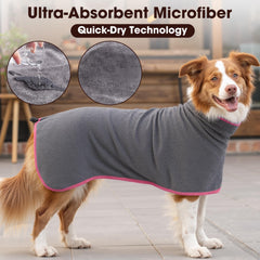 Bata secado rápido para perros, ideal tras baño.