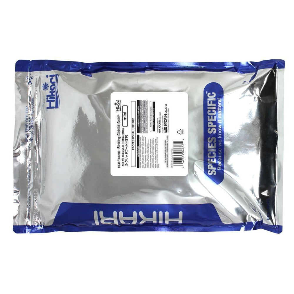 Hikari Cichlid Gold granulos para peces grandes, ingesta suave y equilibrada.