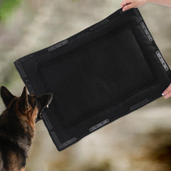 Cama para perros HOMBYS con 12 remaches para mayor durabilidad ante mordidas.