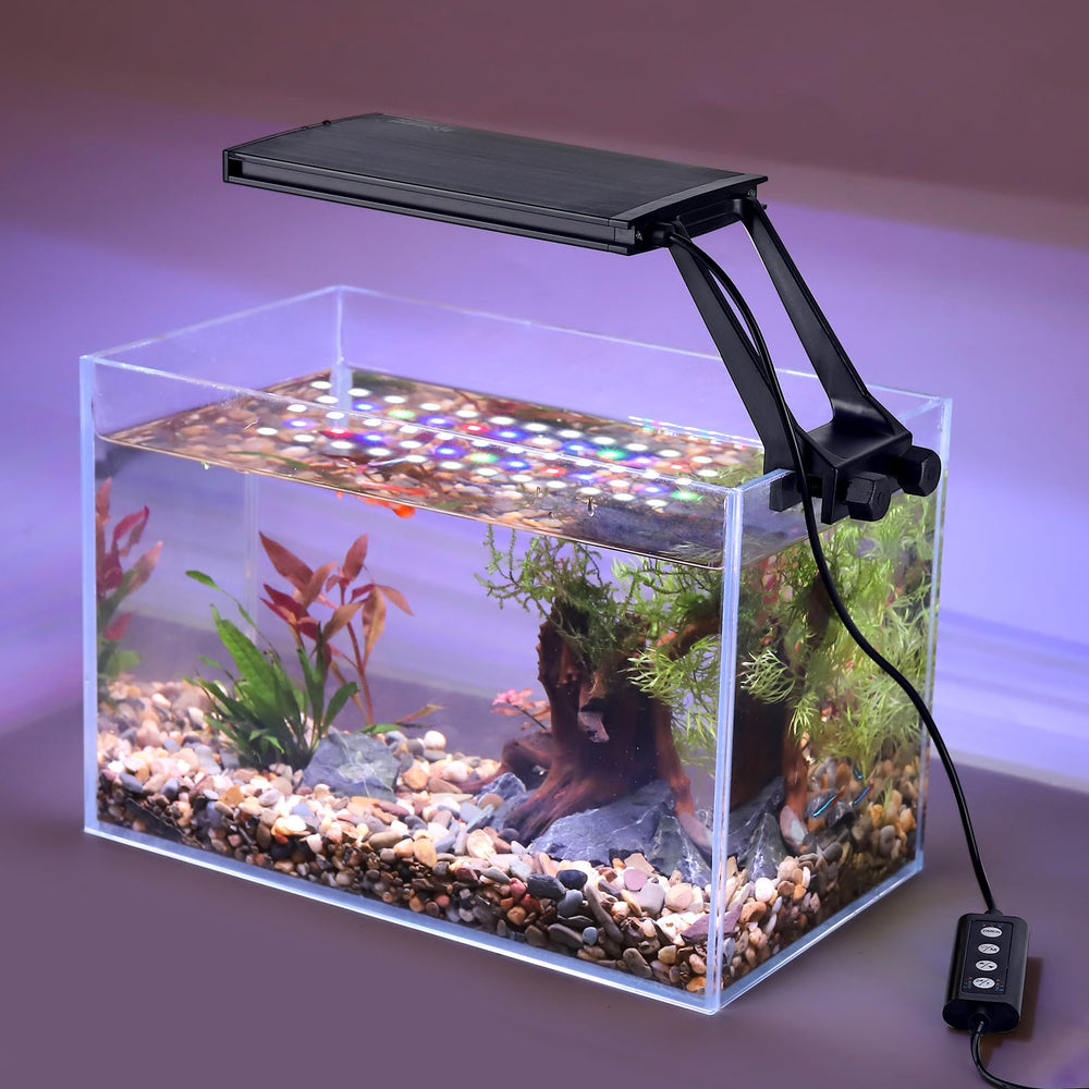 Hygger Clip-On: amanecer suave para acuario y plantas.