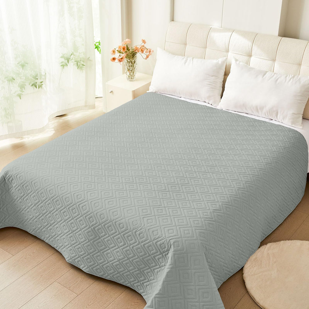 Diseño reversible en dos colores, coordina con tu decoración hyha.