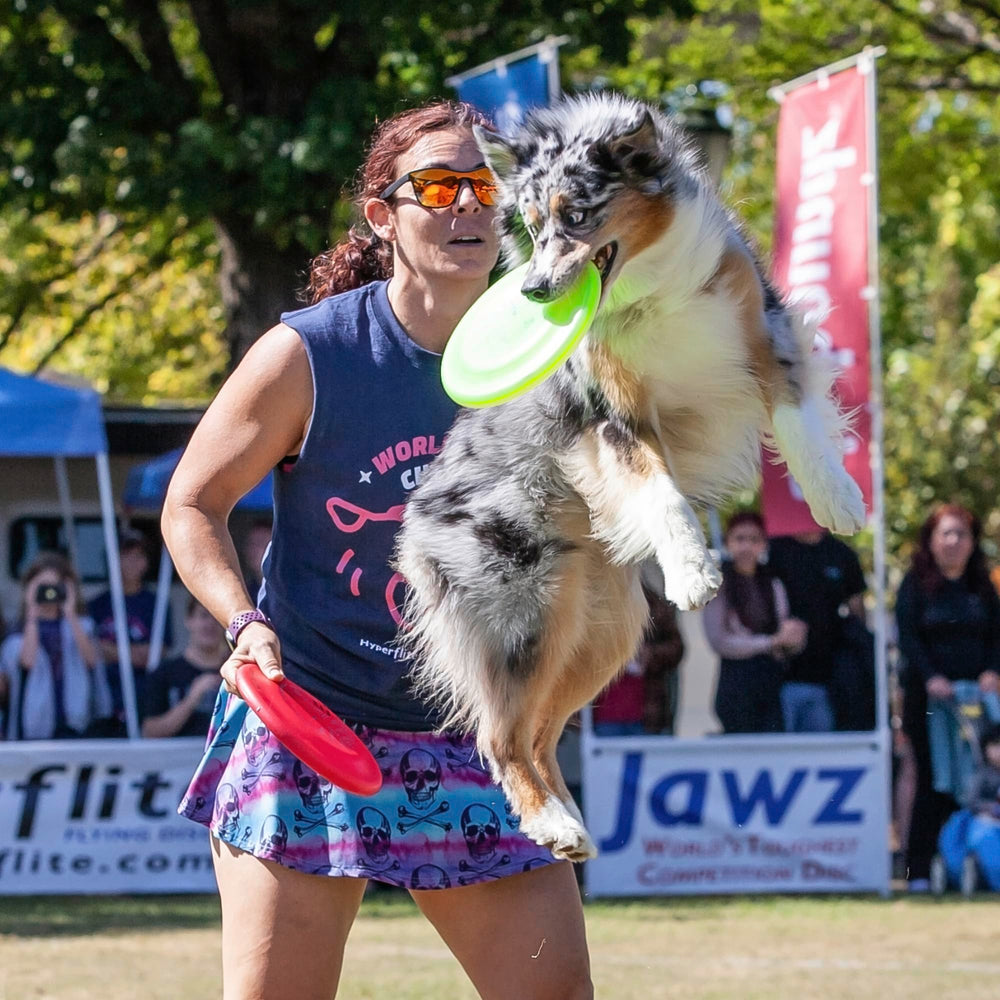 Hyperflite K-10 Jawz ideal para juegos nocturnos con perros grandes