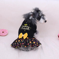 CuteBone suéter pequeño, agujero para correa, facilita paseos.
