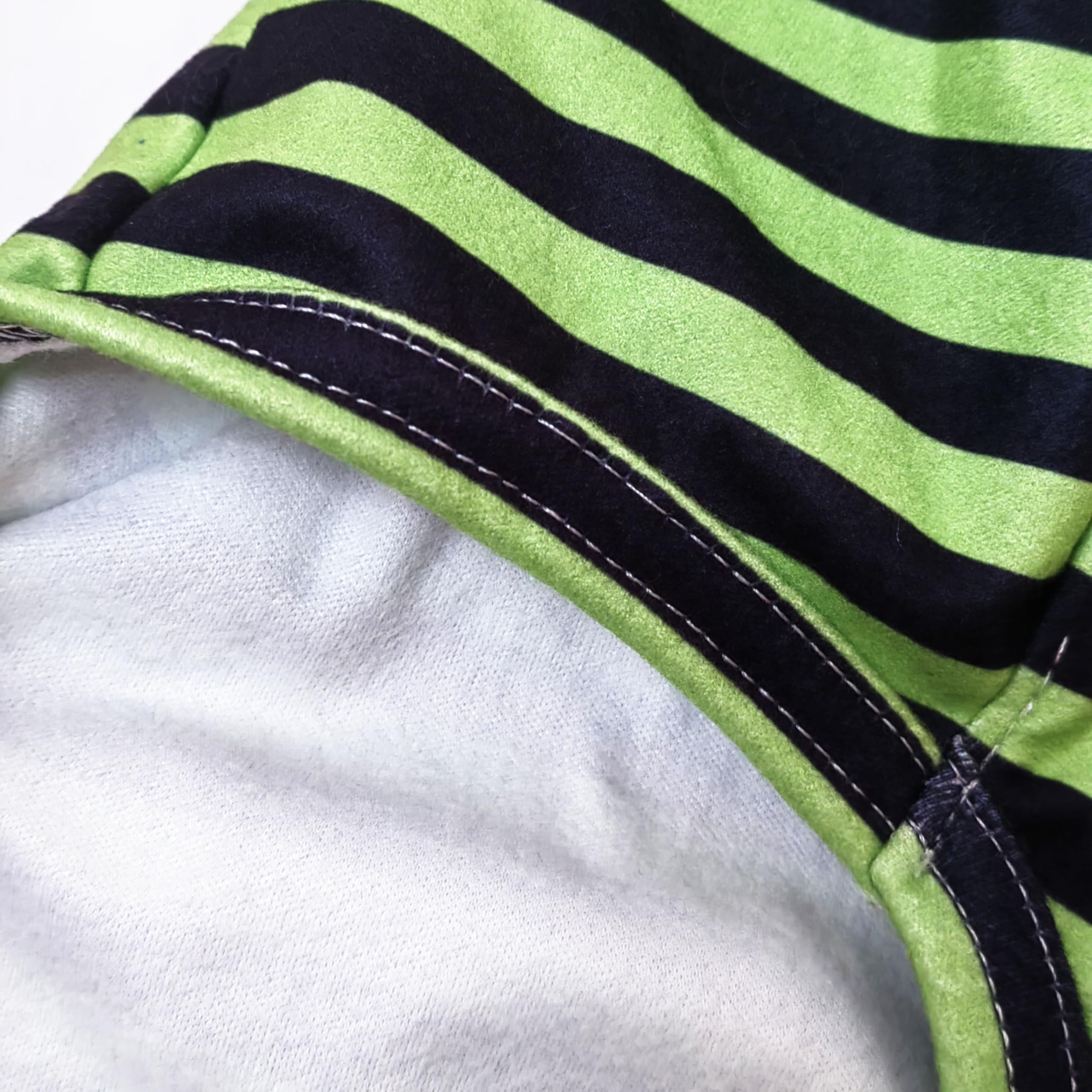 IMDOUBLEDOU camisa para perro con diseño rayas verdes, adecuada para cuatro estaciones.
