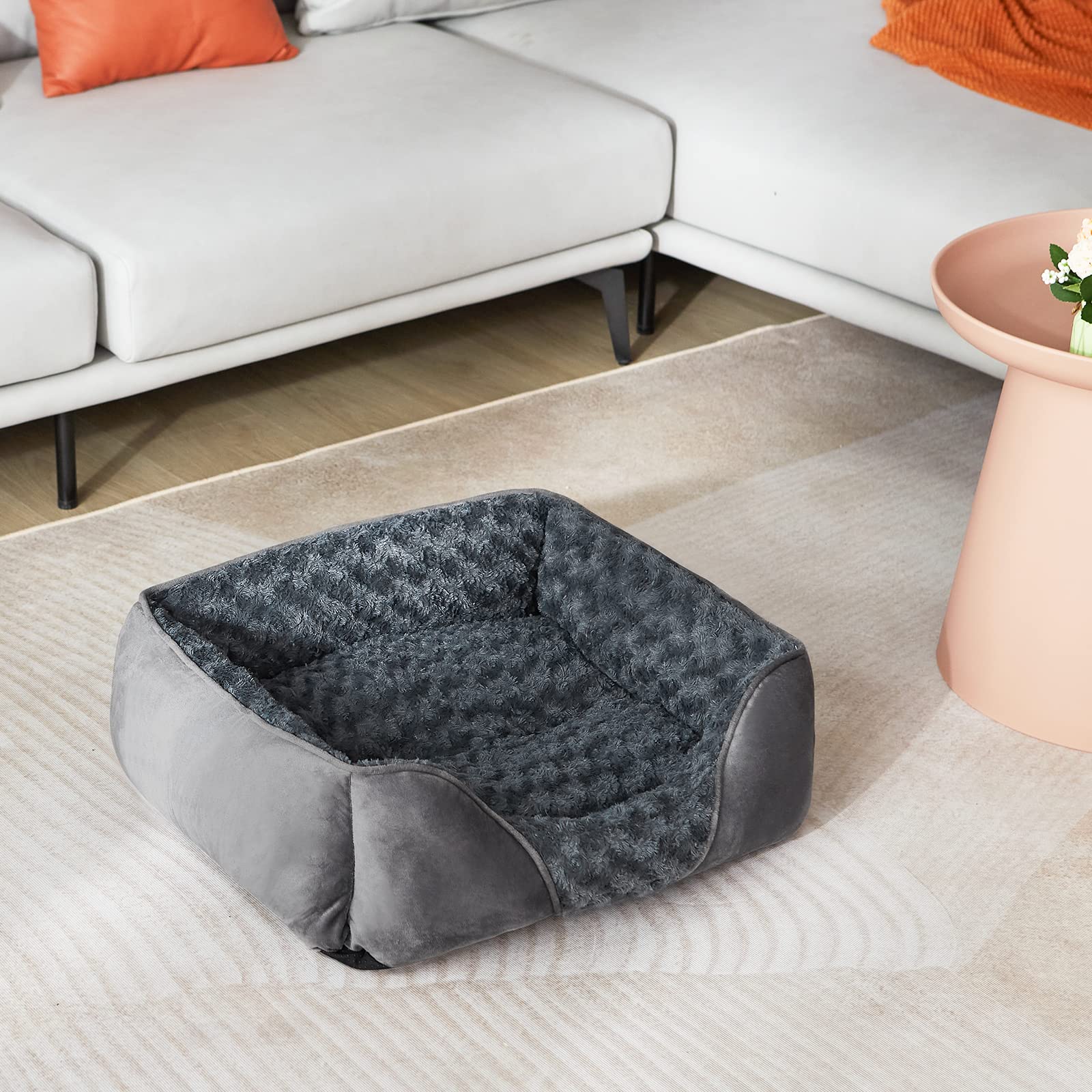 Cama INVENHO mostrando las dimensiones y opciones de tallas.